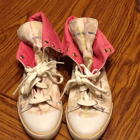 Authentic Coach Bonney shoes, 7 B .. - Picture 3 of 8